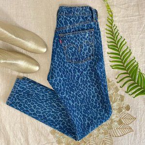 Levi's 501 Skinny Custom High Rise Womens Jeans 27